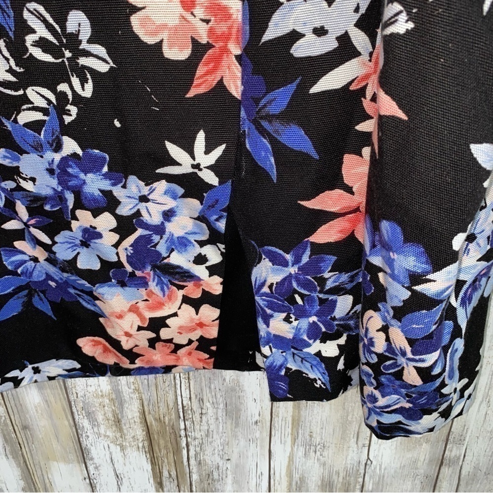 Talbots Floral Pencil Skirt - Picture 2 of 6